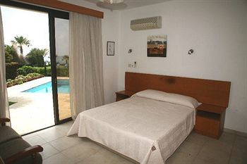 Platzia Beach Villas Lempa Exterior photo